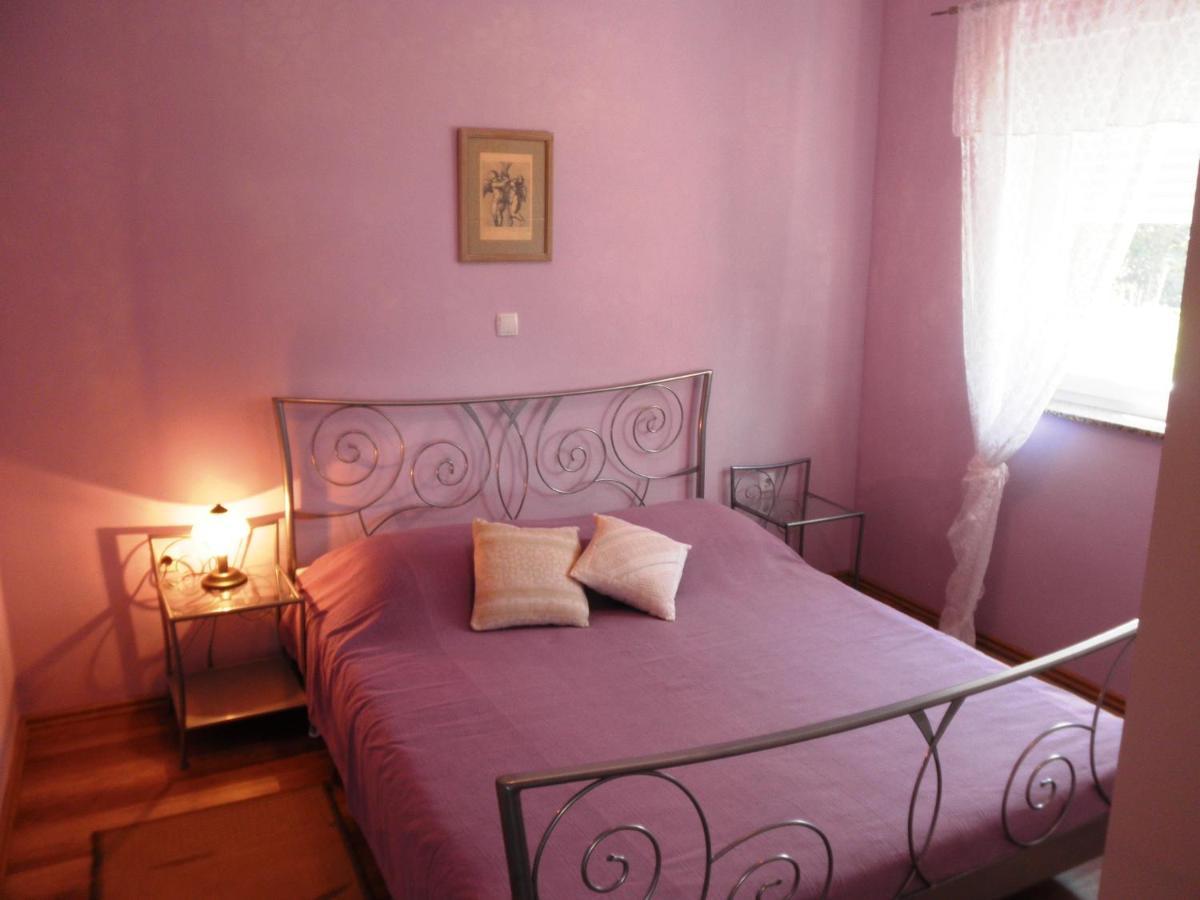 Apartments Villa Kristina Supetarska Draga Buitenkant foto